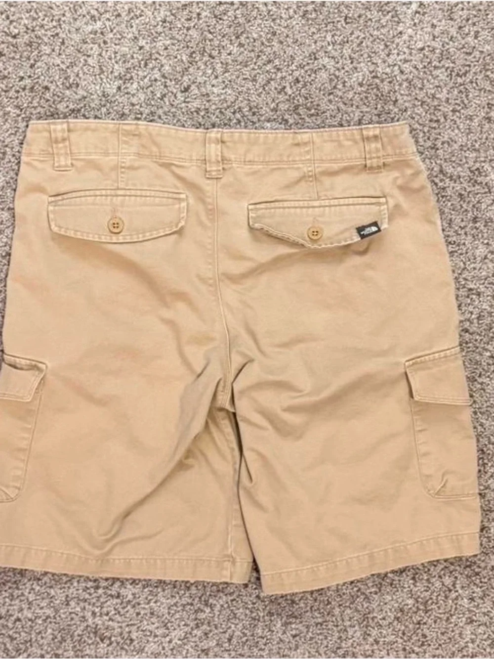 The North Face Men's Cargo Shorts - Tan